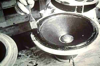 AR-1_Woofer_Coated_3700_Surround_Treatment_AR-1s_1955-1956_002.jpg