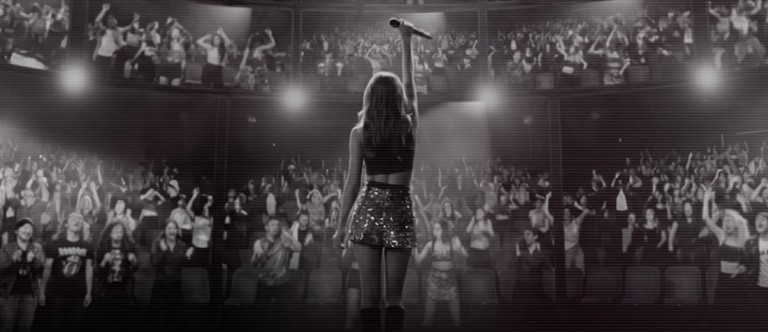 Artist Stage View Visualization
