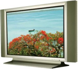 Epoq Announces Three New Large Format LCD TVs