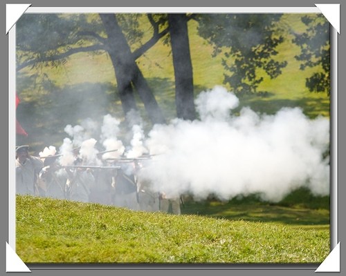 Holiday Sales Frenzy – Friday’s HD-DVD Smoke Clears