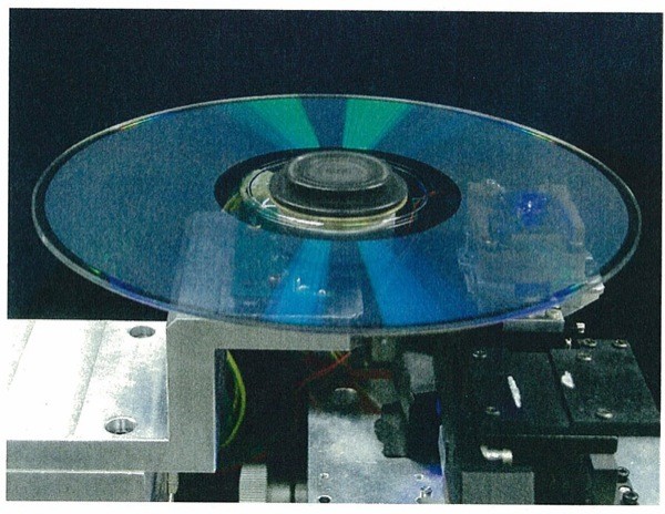 Pioneer Builds Blu-ray Disc at 400 GB