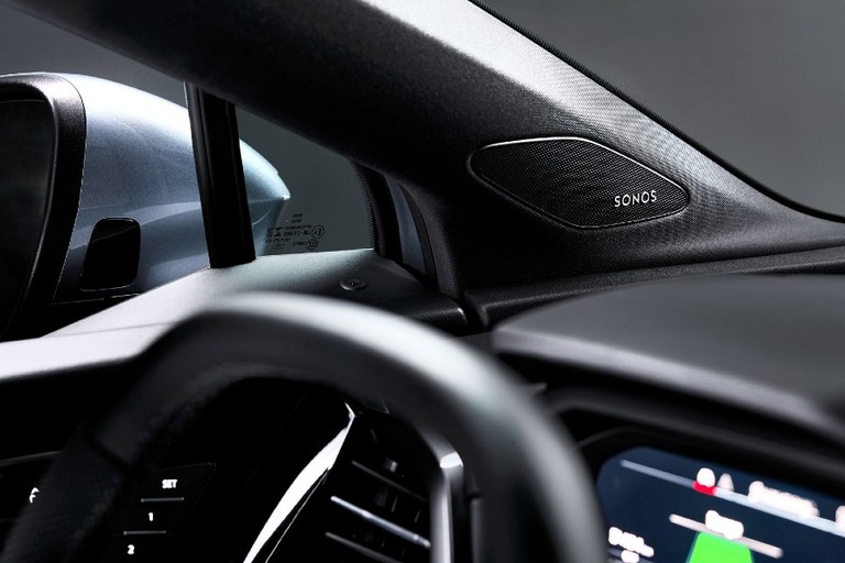 Audi Q4 e-tron interior Sonos speaker.jpg