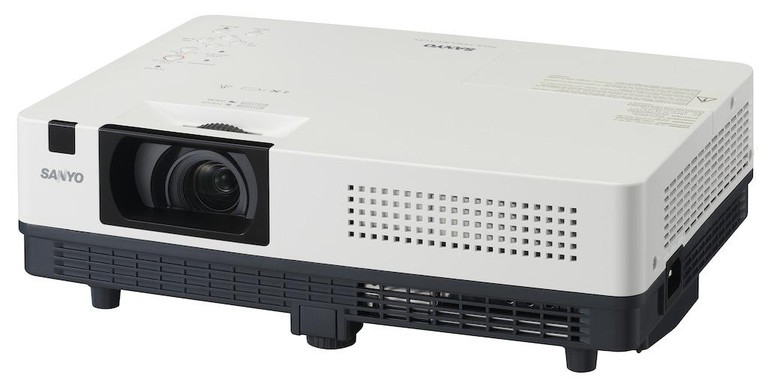 Sanyo PLC-WK2500 LCD projector