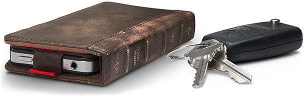 Twelve South BookBook for iPhone 4 Review