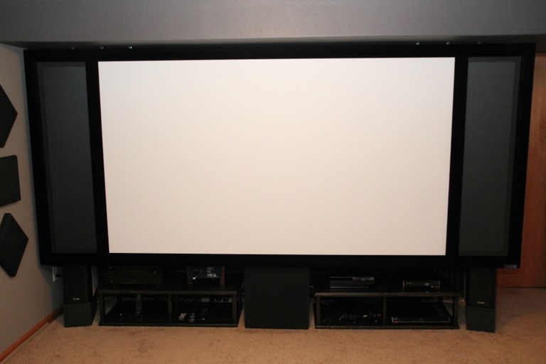Seymour AV Fixed Frame AT Screen with AT Masking Panels Review