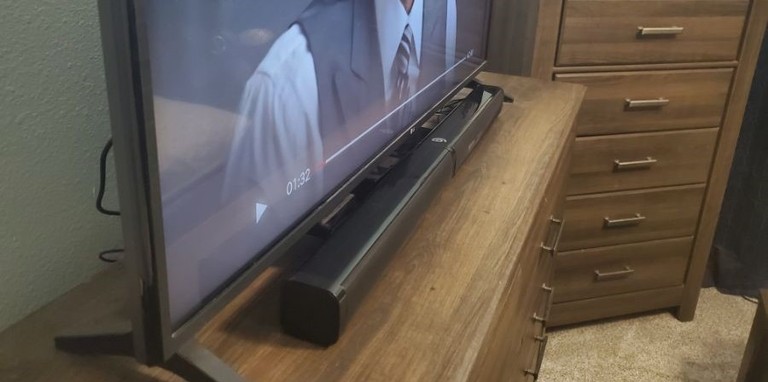 Bomaker Defies the $100  Price Point with their  2.1 Soundbar Subwoofer 