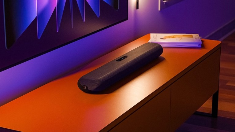 PULSE CINEMA MINI lifestyle pic