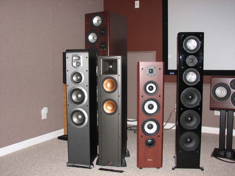 2010 Audioholics $1k Floorstanding Loudspeaker Faceoff