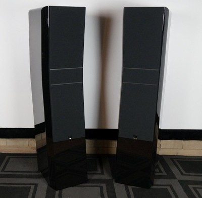 Pinnacle pair grilles