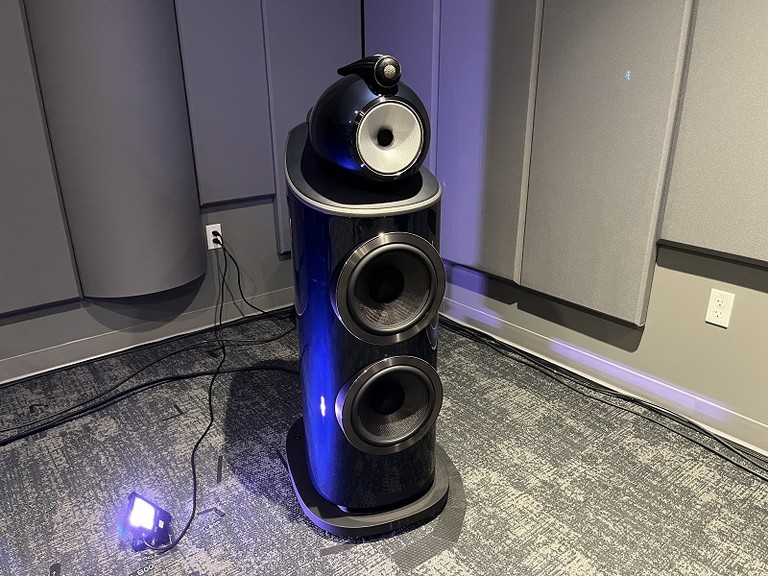 Bowers & Wilkins New 801 & 805 D4 Signature Speakers Demo Audible
