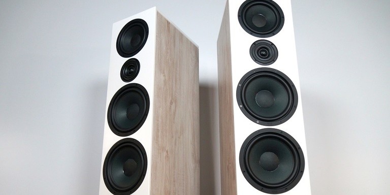 Heco Aurora 1000 Loudspeakers