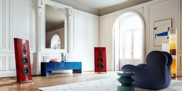 The Sonus faber Stradivari Loudspeaker Makes A Stunning Comeback