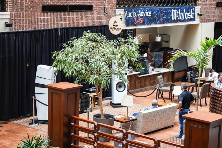 AA Live Lobby Focal System