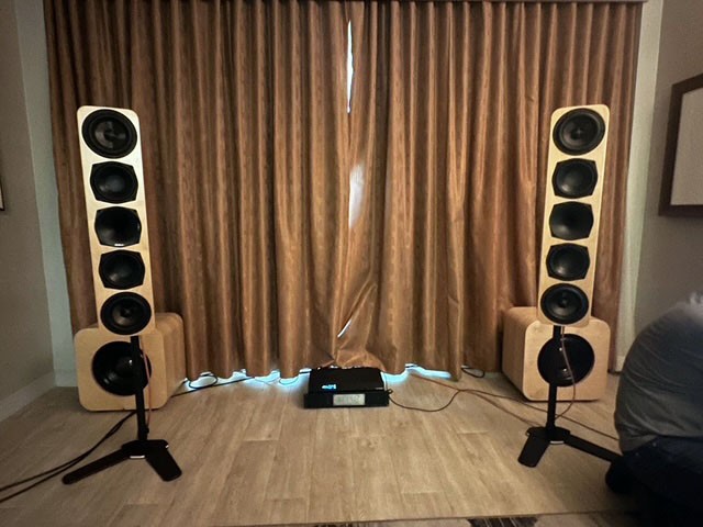 JTR Kallos 2.1 Speaker System