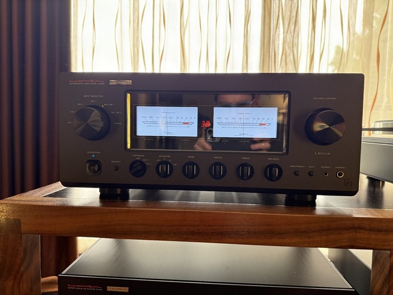 Luxman QLN pic 2