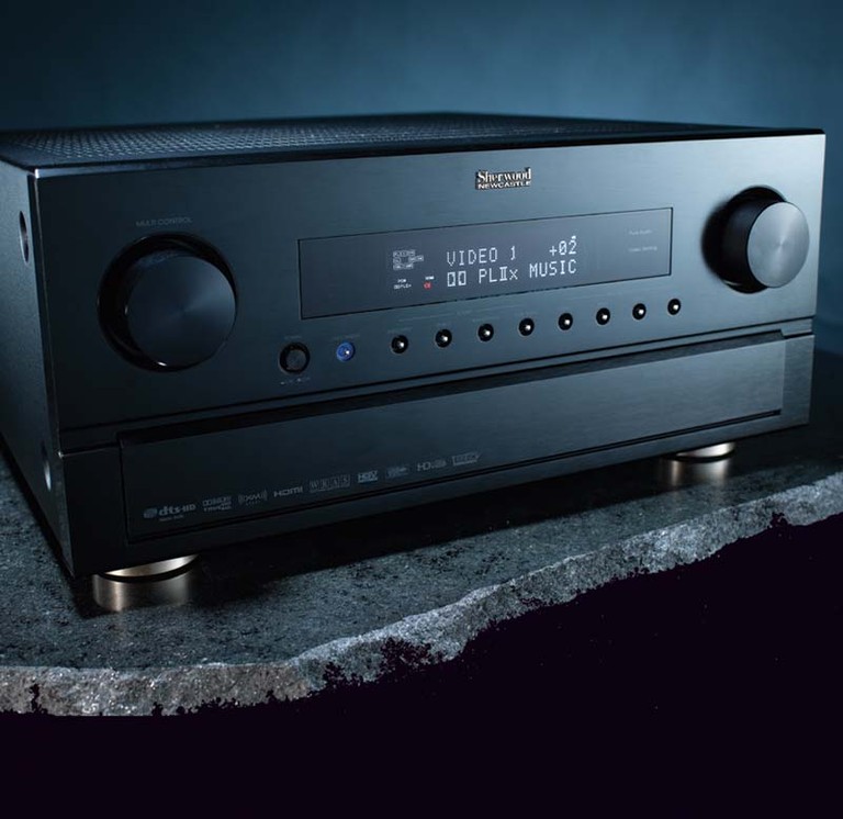 Sherwood First Ever Demo of R-972 Receiver at Audioholics SOTU Event