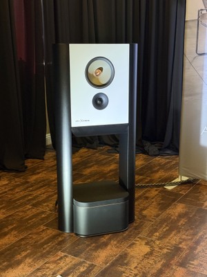 Grimm speaker