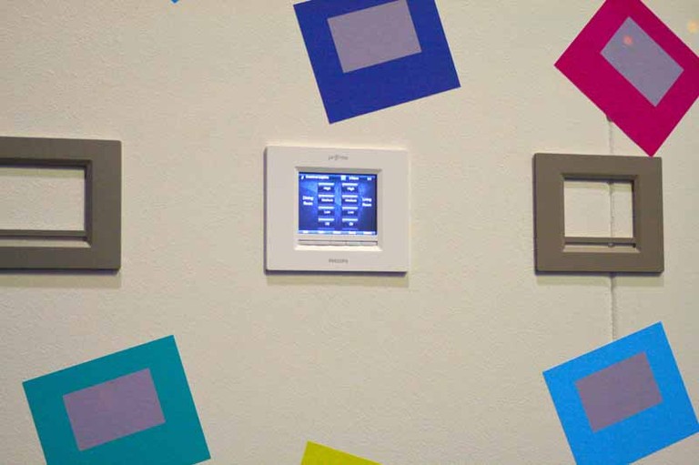 Philips Pronto TSW9500 In-wall Control Panel First Look